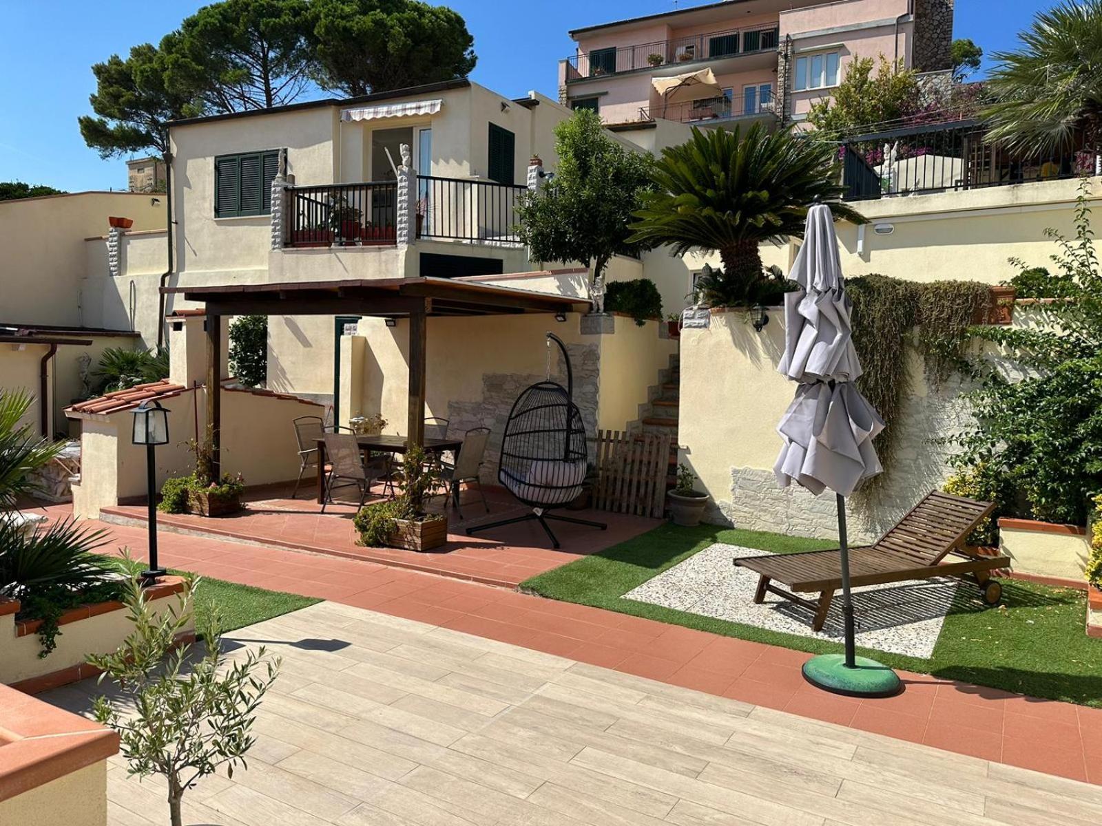 La Scalinata Hotel Portoferraio Exterior foto